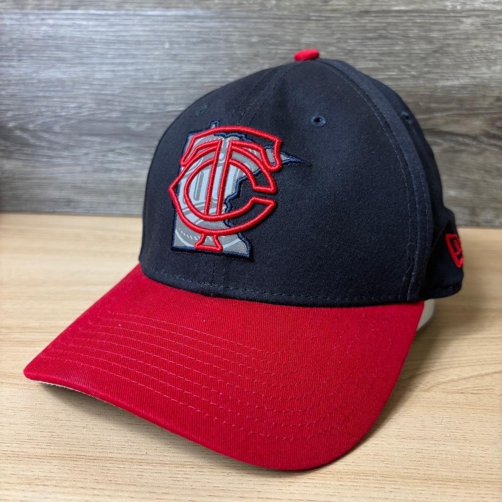 Minnesota Twins Hat‎ Cap Fitted M/L Black MLB Baseball New Era
